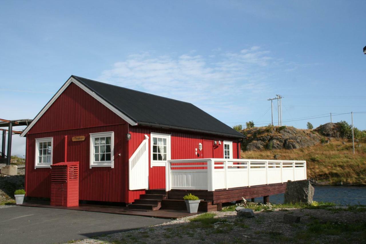 Tinabua Rorbu Lofoten Stamsund Bagian luar foto