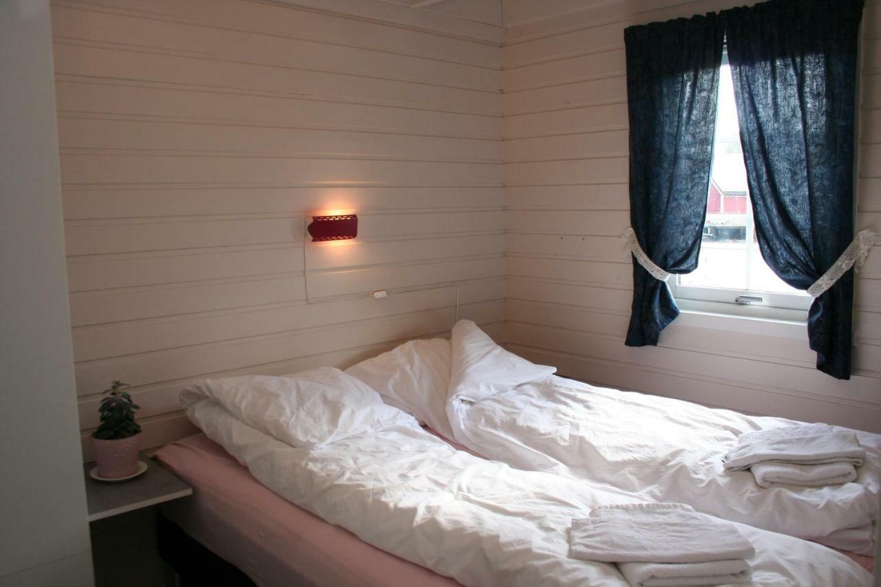 Tinabua Rorbu Lofoten Stamsund Bagian luar foto